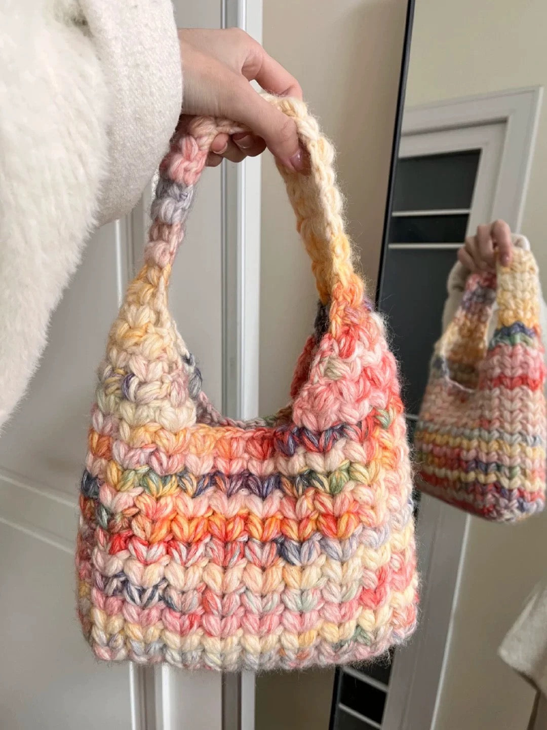 Handmade DIY Knitted Cloud Tassel Bag