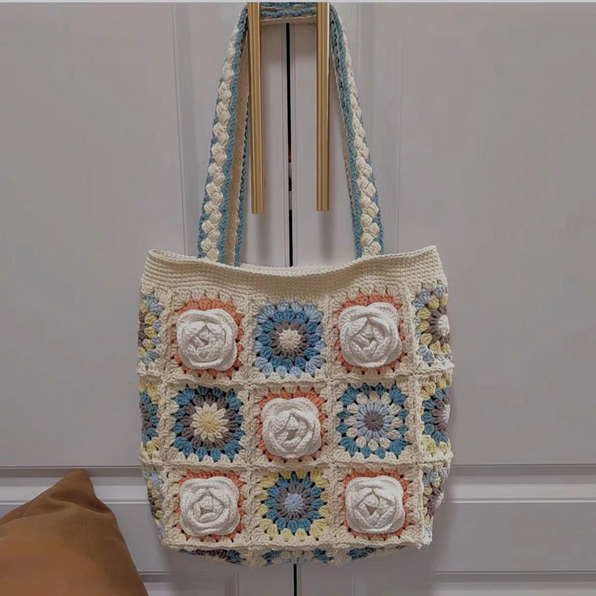 Camellia Granny Square Hooked Knitting Bag Large Crochet DIY Kit as a Handmade Knitting Yarn Gift for Girlfriend's Birthday Present