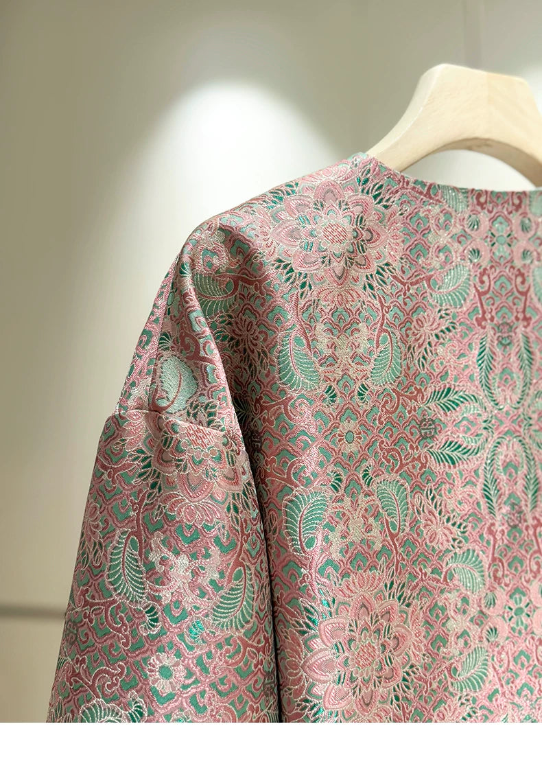 ‌Silk Brocade New Chinese-Style Women's Coat, 2026 Spring Round-Neck Retro Fashion Loose National-Style (or ‘Oriental-Style’) Jacquard Top